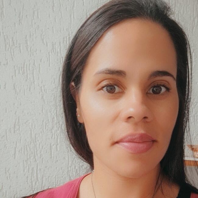 Babysitter in Blackrock: Camila