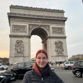 Babysitter in Chantonnay: Zoe