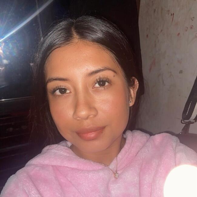 Babysitter in Santa Cruz: Alejandra