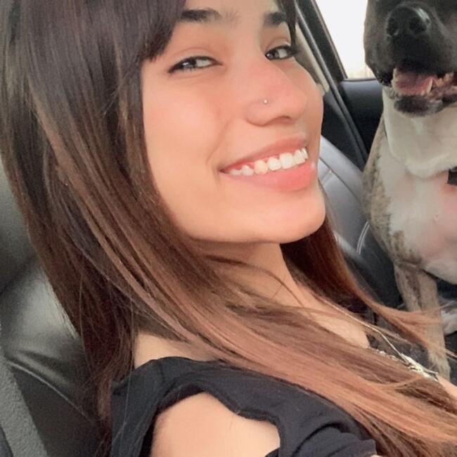 Babysitter in Brasília: Raquel