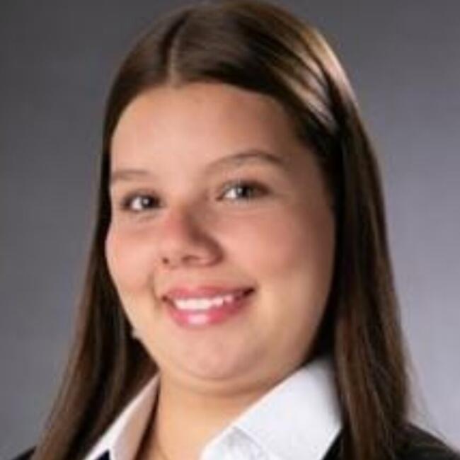 Babysitter in La Dorada: Elizabeth