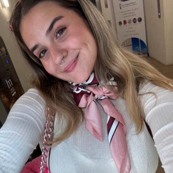 Babysitter in Valencia: Scarlata Jiménez Ruiz