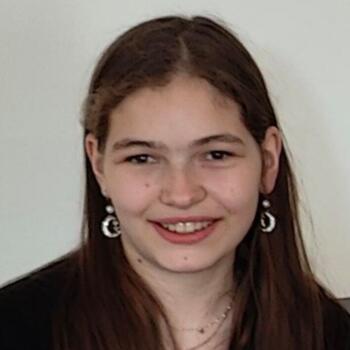 Babysitter Marly-le-Roi: Estelle