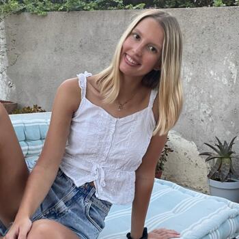 Babysitter in Sant Cugat del Vallès: Elena