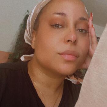 Babysitter in The Bronx: Milagros