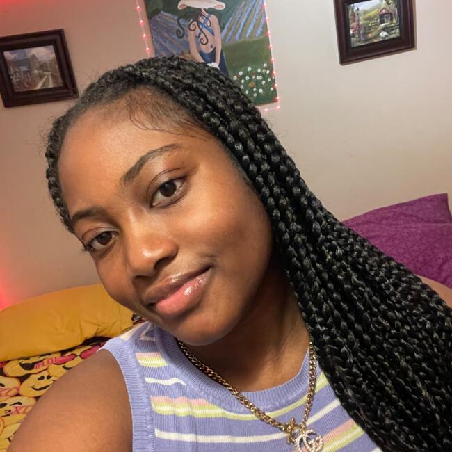 Babysitter in Pointe-aux-Trembles: Laurencia