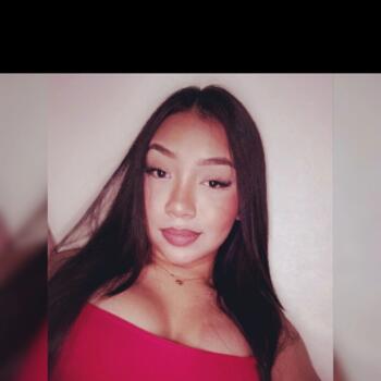 Babysitter in Ananindeua: Kelly