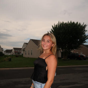 Nanny in Mount Airy (Maryland): Skyler