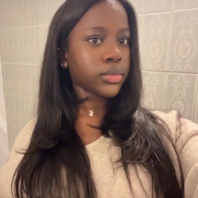 Niñera en París: Aminata