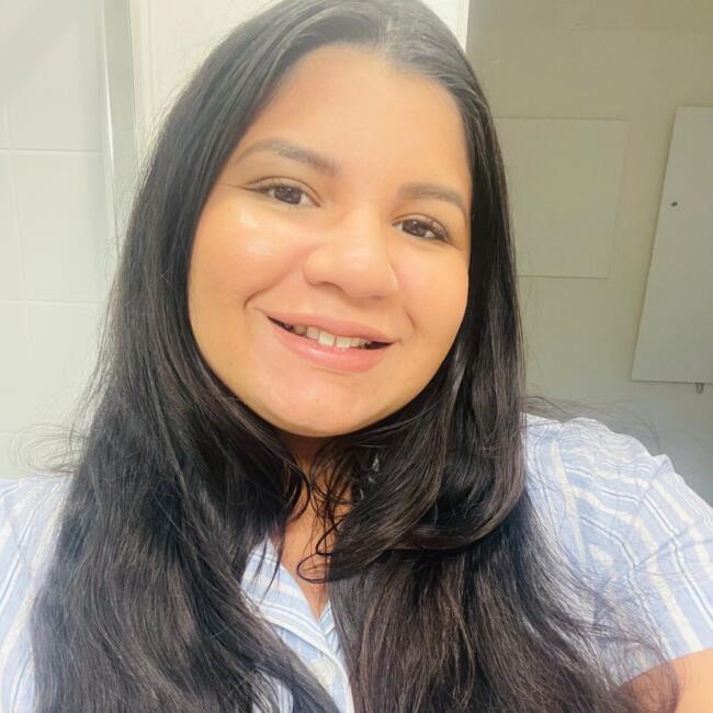 Babysitter in Lisbon: Thais