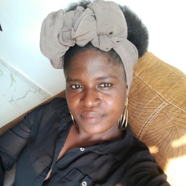 Babysitter in Lagos: Adewunmi yezirah