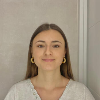 Babysitter in Barcelona: Julia