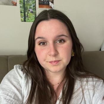 Babysitter in Angers: Maëlle