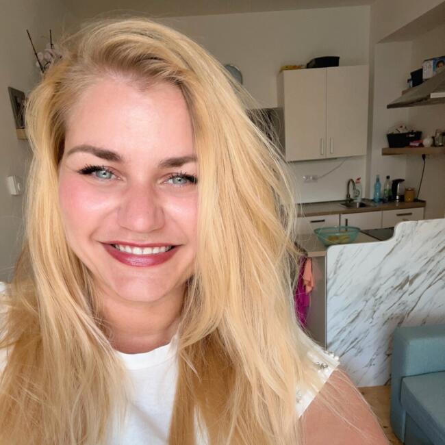 Chůva v Praha: Dominika