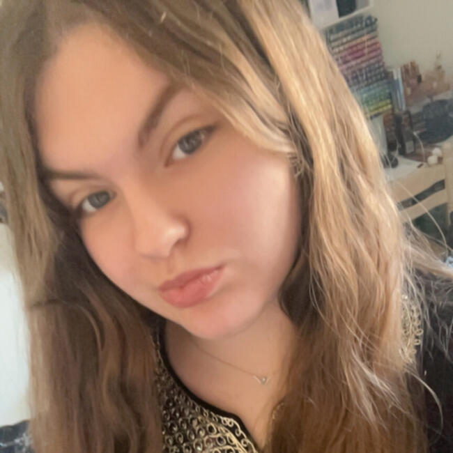 Babysitter in Barlin: Mickaella