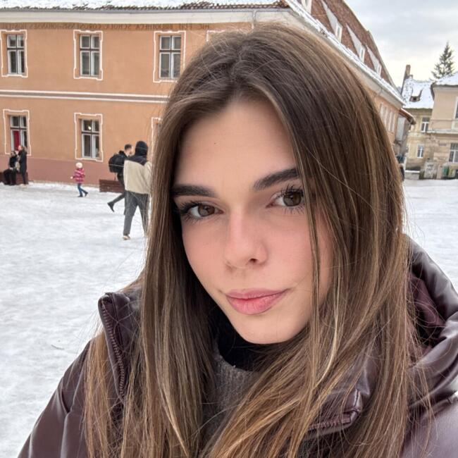 Babysitter in Bucharest: Eliza