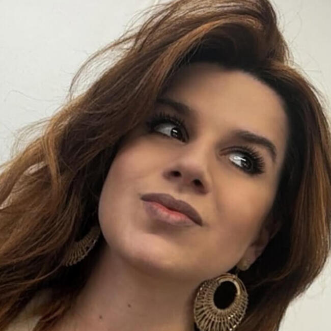 Babysitter in Alphen aan den Rijn: Emina