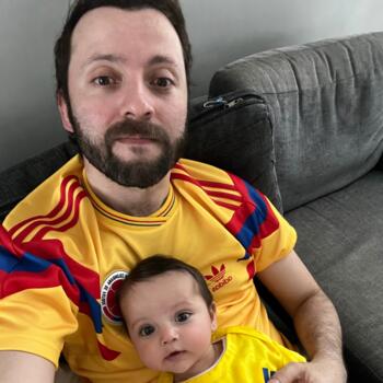 Babysitting job in Bogotá: babysitting job Andres