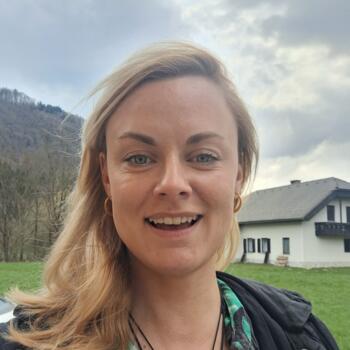 Babysitter Koritno: Eva