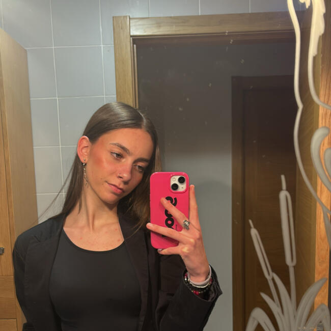 Canguro en Dices: Tania