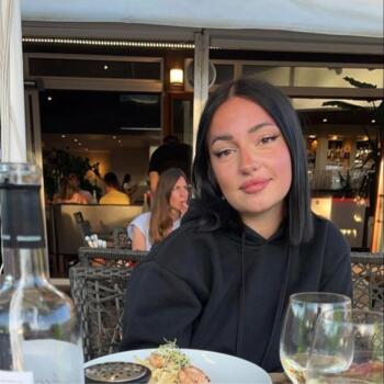 Babysitter in Saint-Sulpice: Tehani