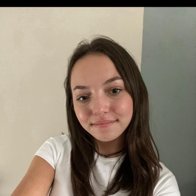 Baby-sitter à Marquette-en-Ostrevant: Lynette
