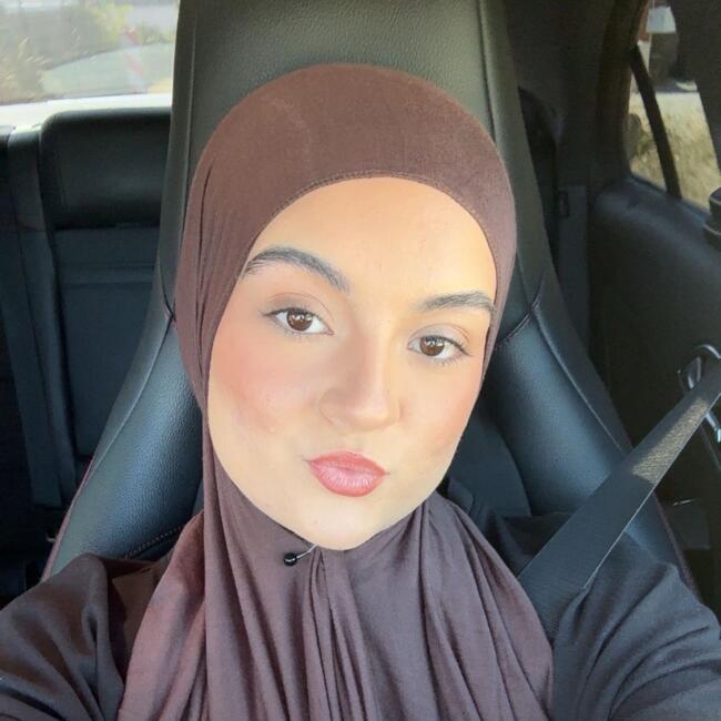 Babysitter in Pibrac: Victoria