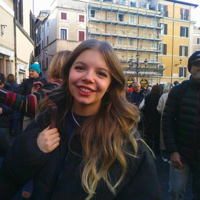 Babysitter a Magione: Marta