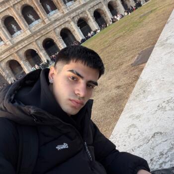 Canguro en Valencia: Naim