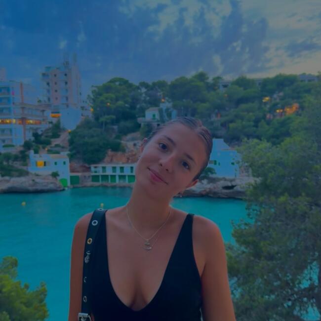 Babysitter in Trélazé: Maelle