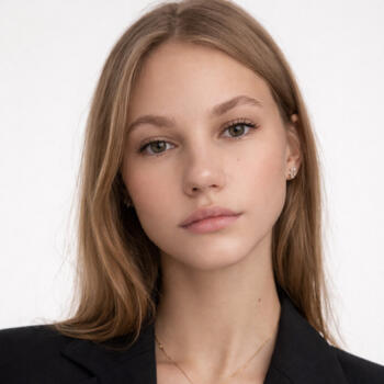 Babysitter in Vienna: Dariia