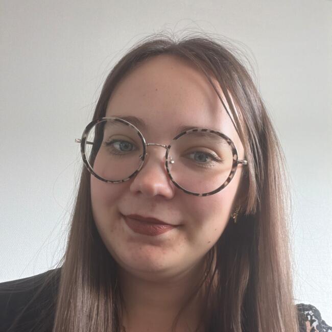 Nounou à Roanne: Alison