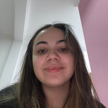 Babysitter Ribeirão Pires: Juliana