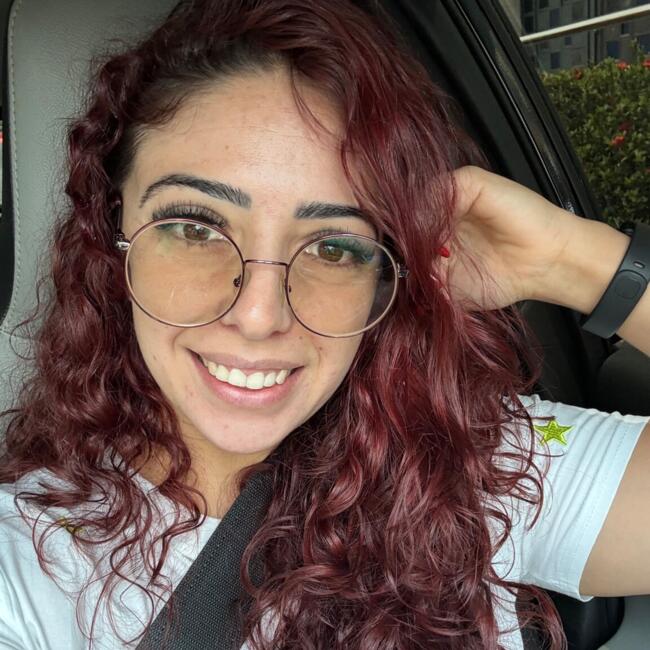 Babá em Cuiabá: Naiara