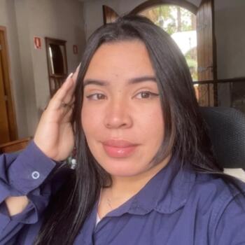 Babá em Cotia: Beatriz