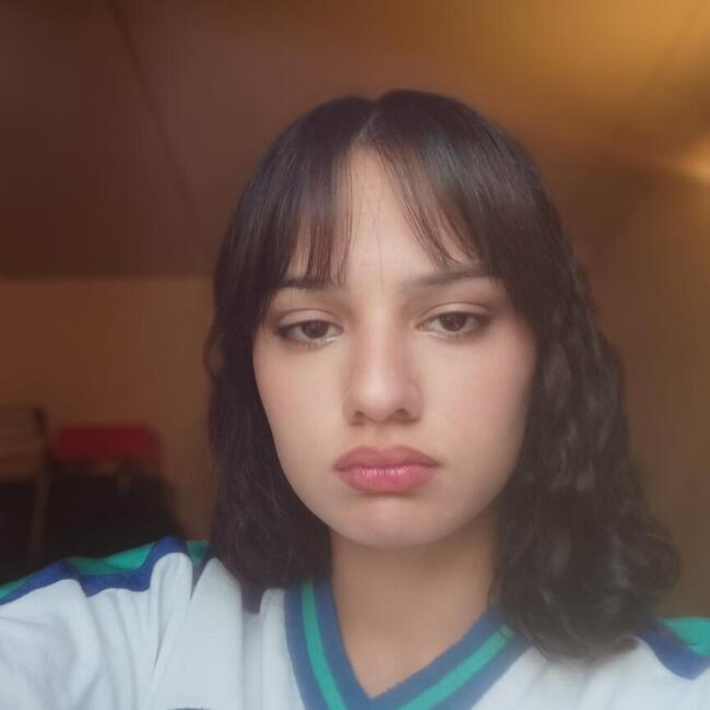 Babysitter in Montevideo: Melany Revello