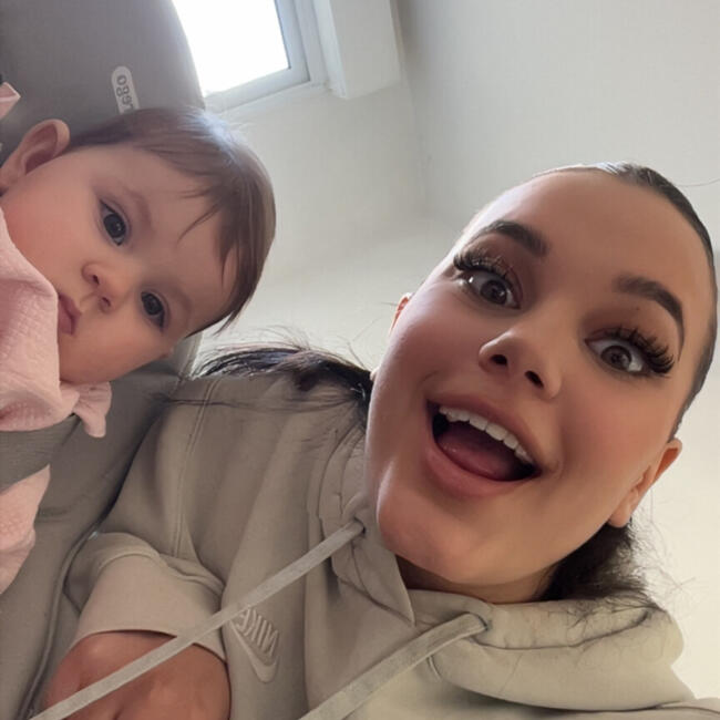 Babysitter in Cazères: Gina