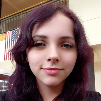 Babysitter in New Albany (Indiana): Alexis