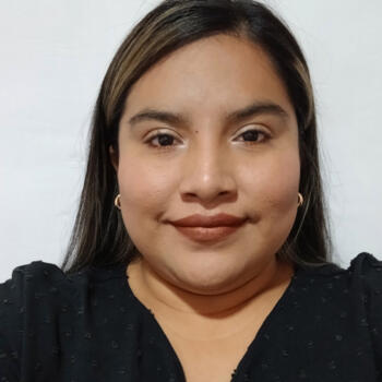 Babysitter in Huerta de Valdecarábanos: Stephanie