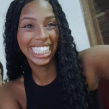 Babysitter in Armação dos Búzios: Vanessa