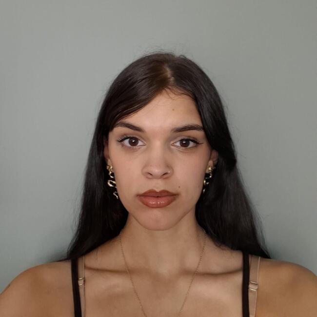 Babysitter in Chimbas: Agustina