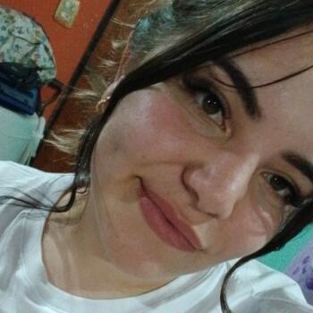 Niñera en González Catán: Jhoana Elizabeth