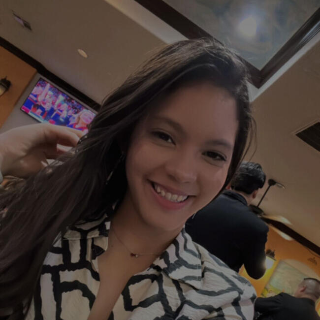 Babysitter in Austin: Fernanda