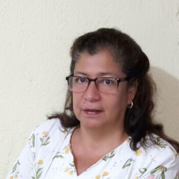 Babysitter in San Pedro Ayampuc: Flor de María
