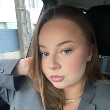 Babysitter in Chartres-de-Bretagne: Anaelle
