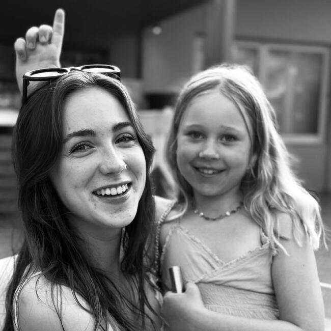 Oppas in Rosmalen: Adélaïde