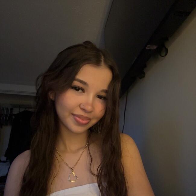 Babysitter in Riverside (New Jersey): Yasmim