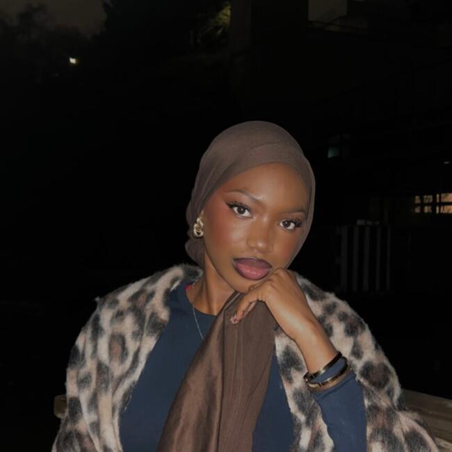 Babysitter in Clermont-Ferrand: Astou