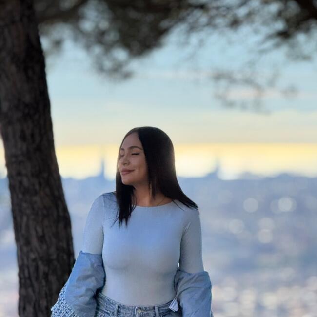 Babysitter in Barcelona: Nicol