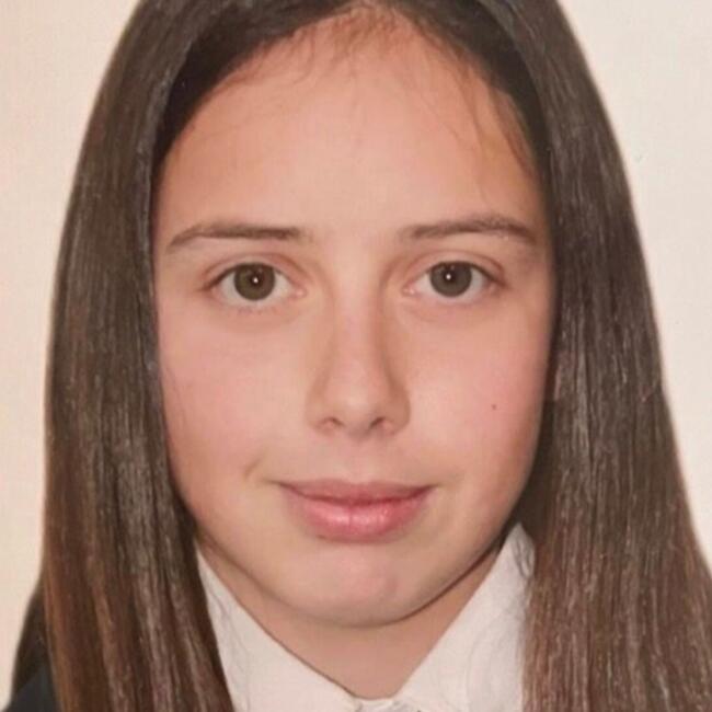 Niñera en Sanlúcar la Mayor: Aroa